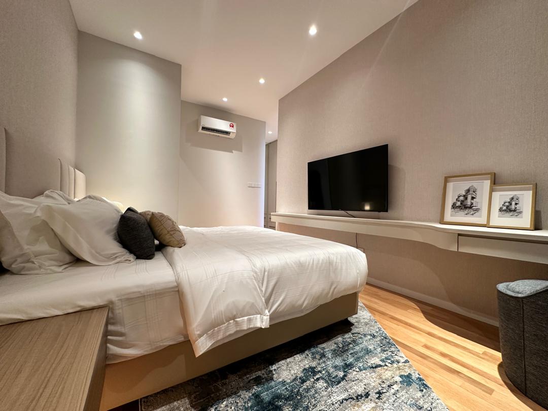 Waterstone showroom bedroom with television console