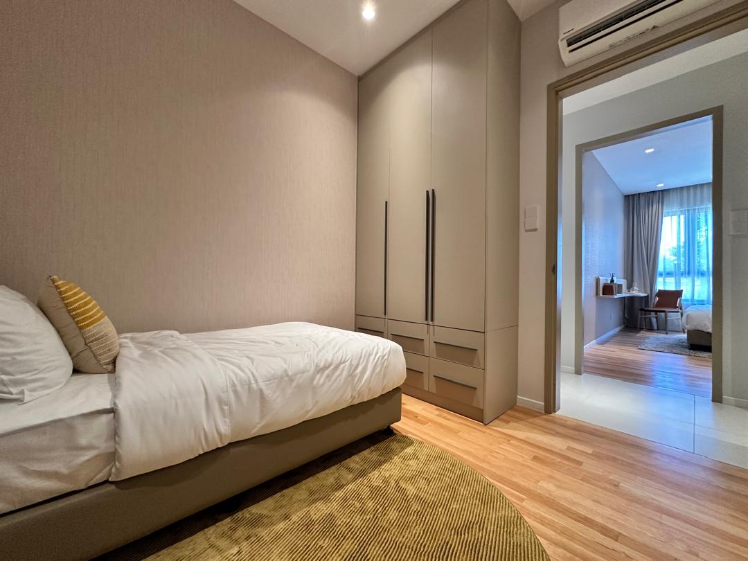Waterstone showroom secondary bedroom