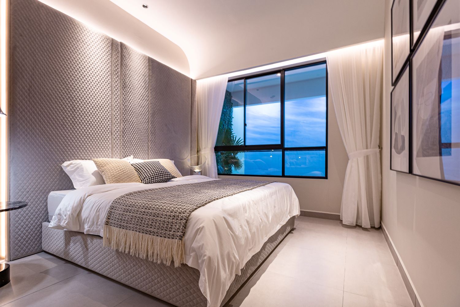 Lumina showroom bedroom